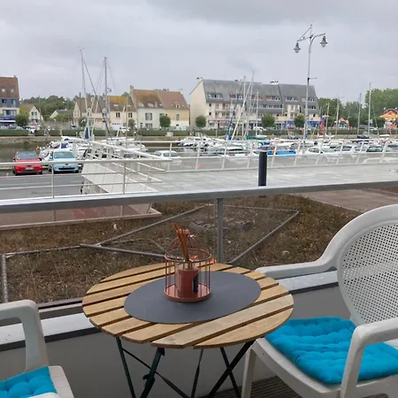Vue Sur Le Port Apartment Courseulles-sur-Mer